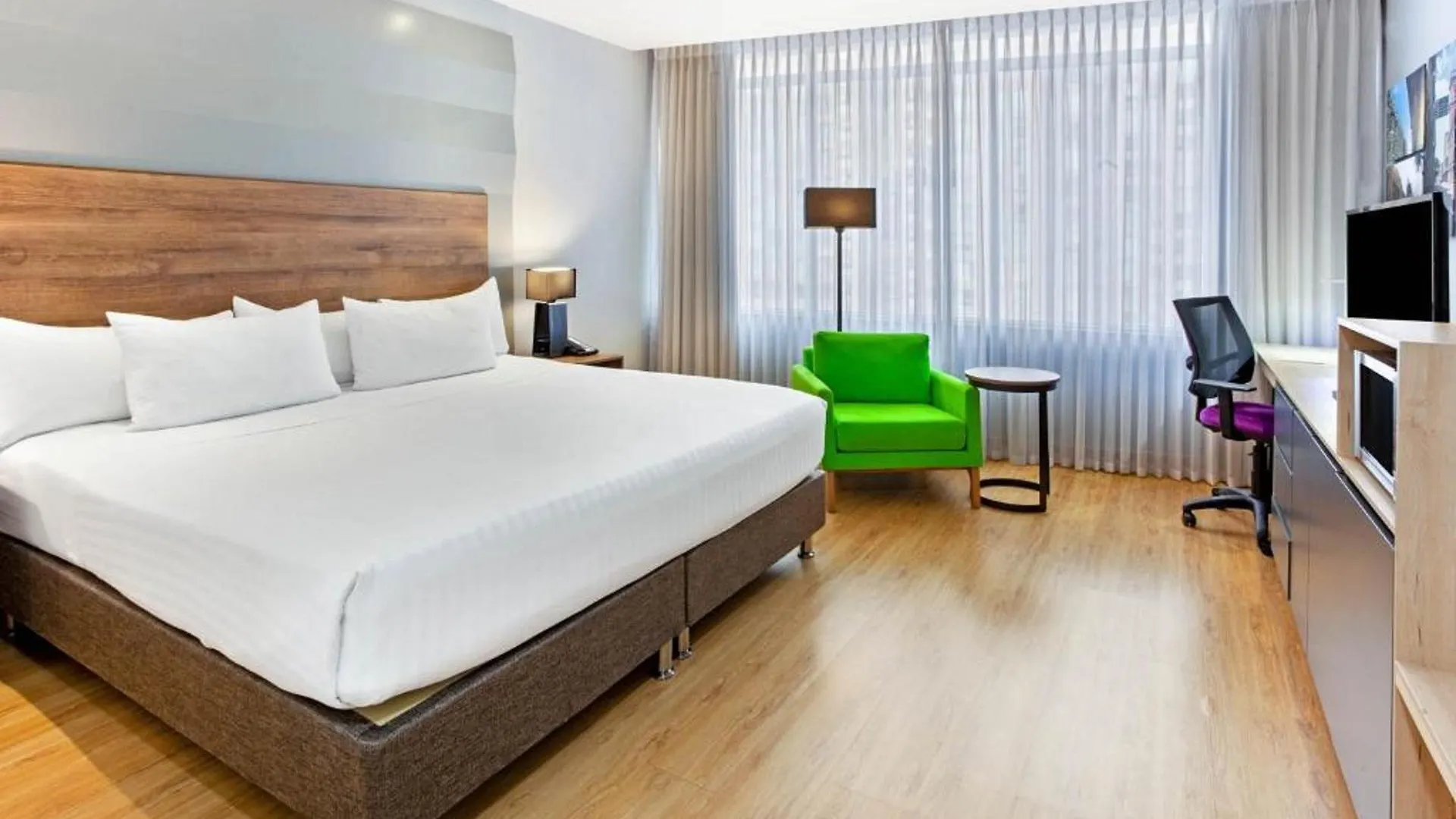 La Quinta By Wyndham Medellin