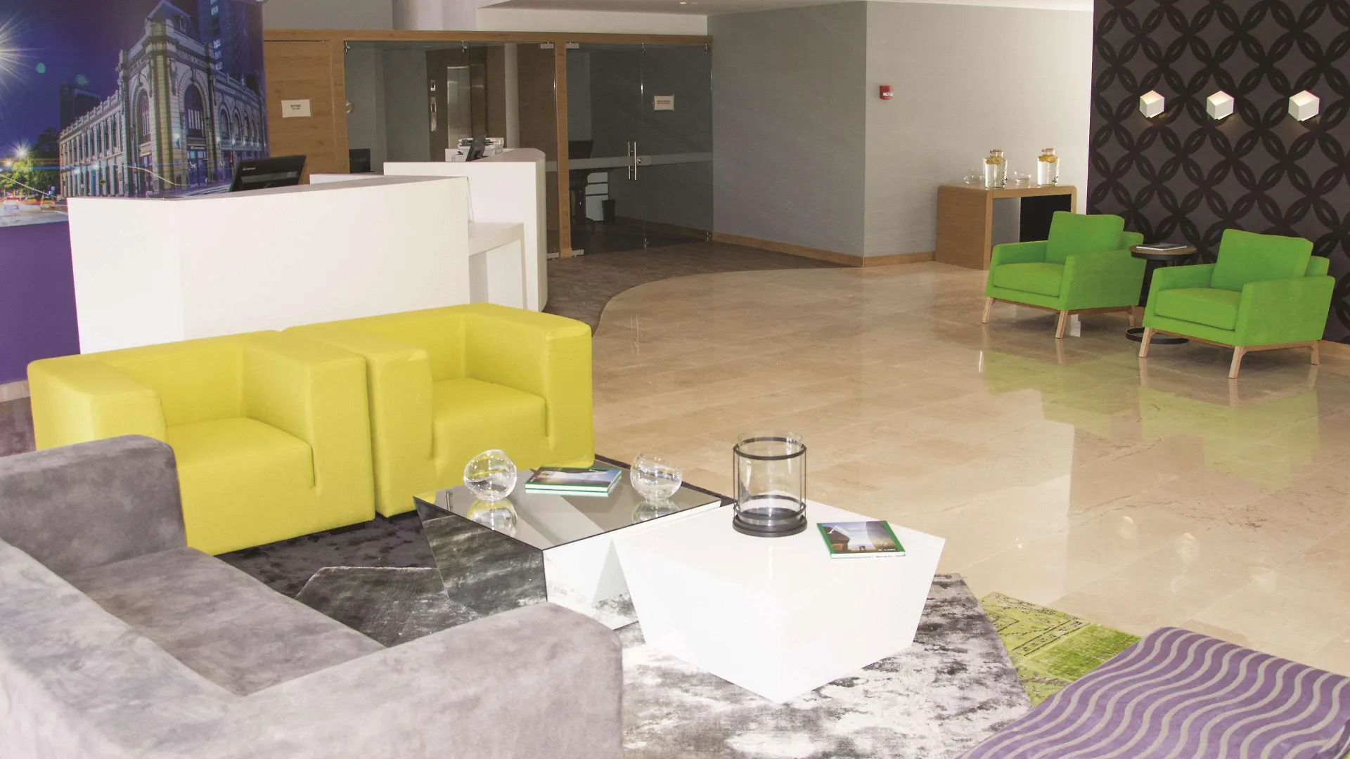 La Quinta By Wyndham Medellin Hotel