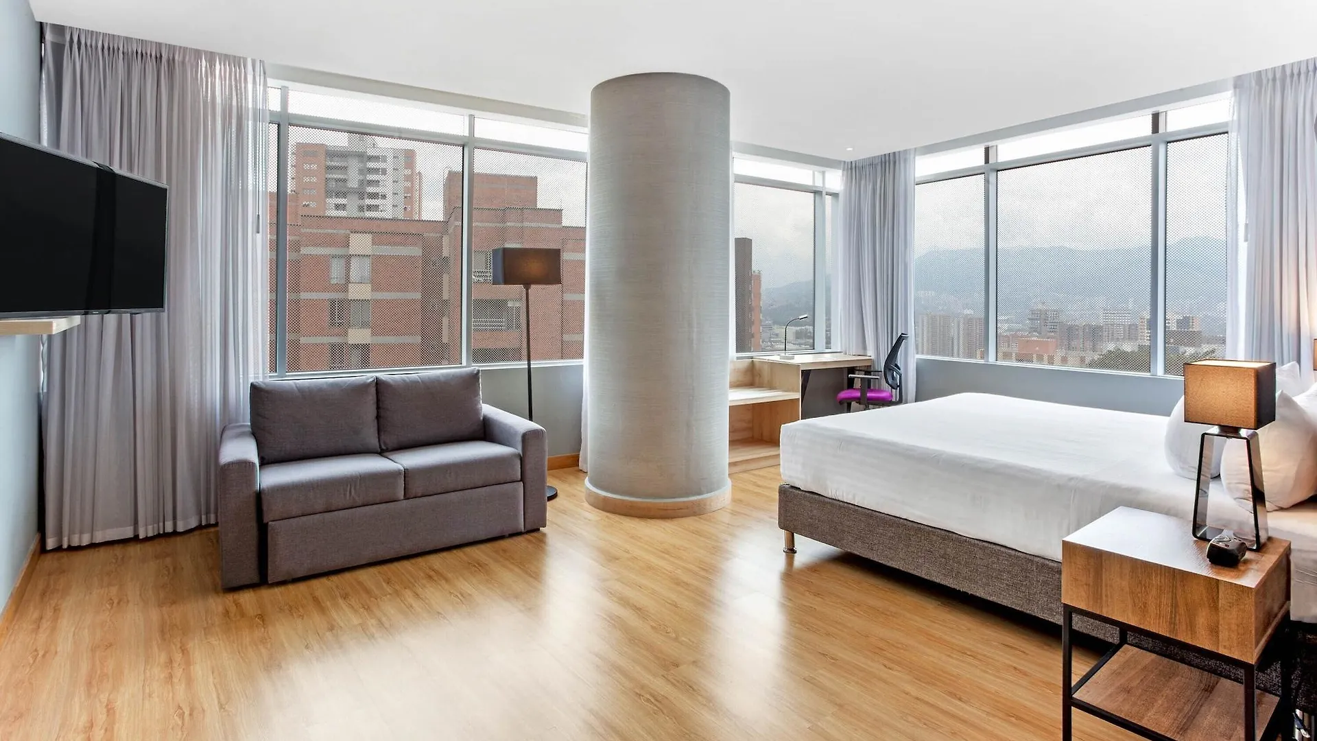 Hotel La Quinta by Wyndham Medellín