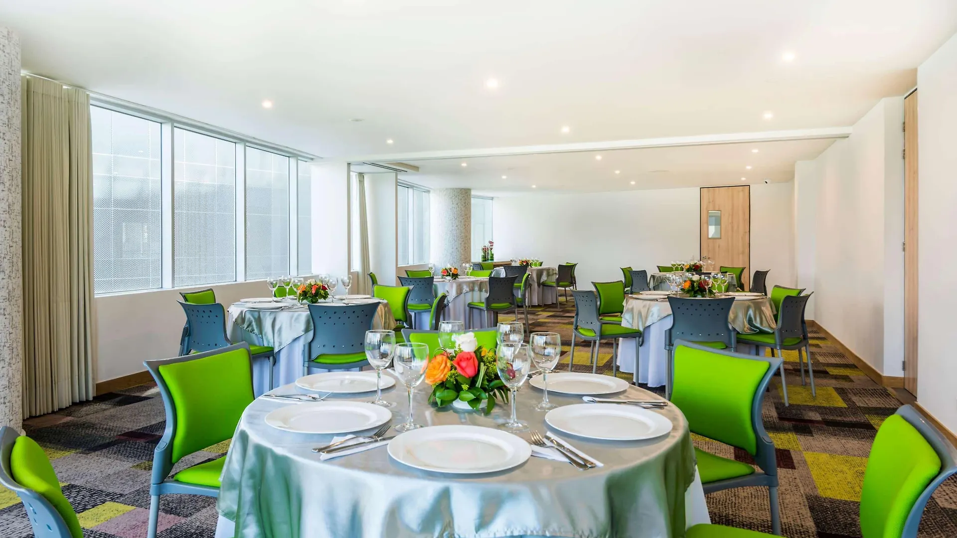 ****  Hotel La Quinta by Wyndham Medellín Colombia