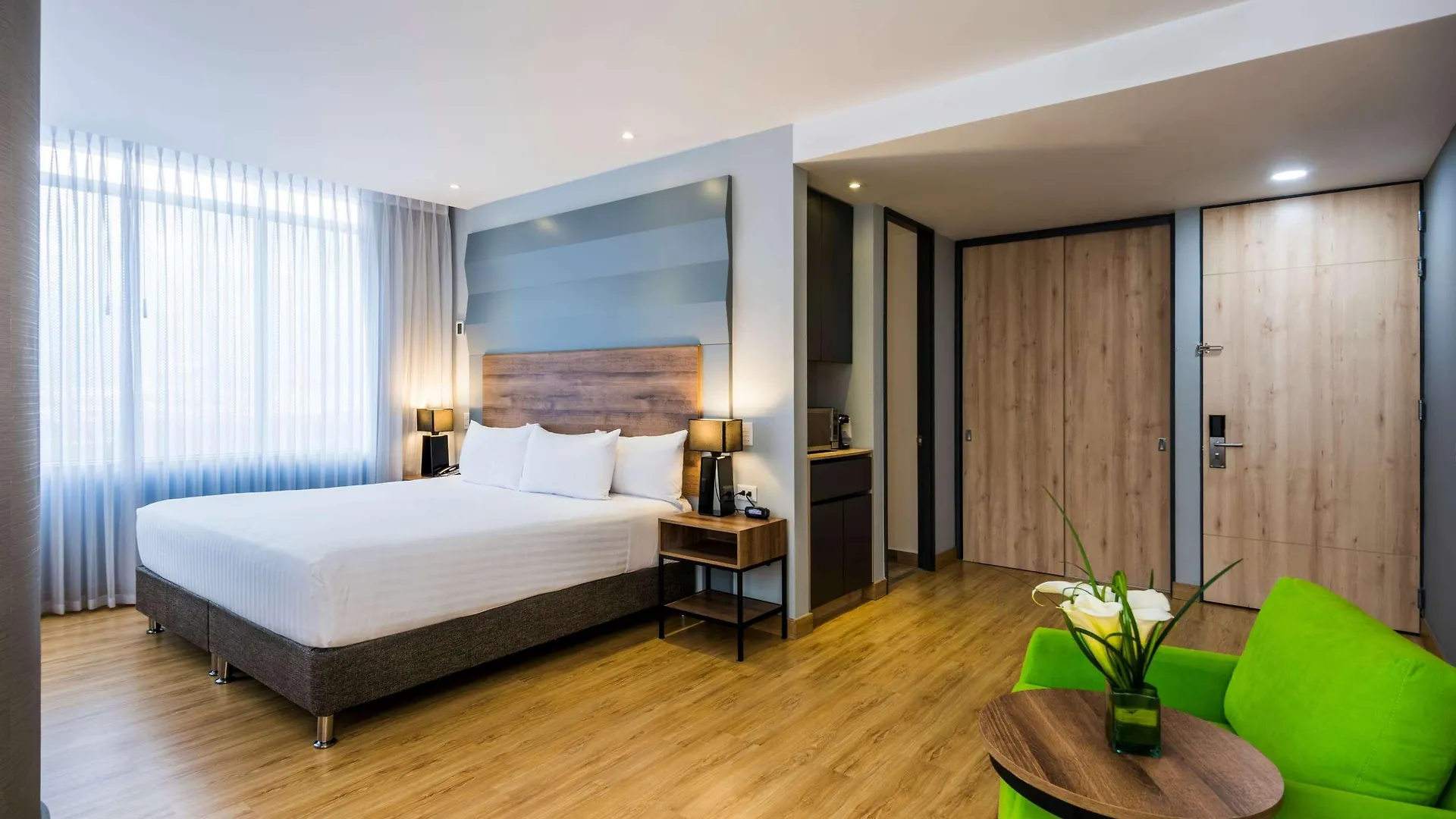 La Quinta By Wyndham Medellin location