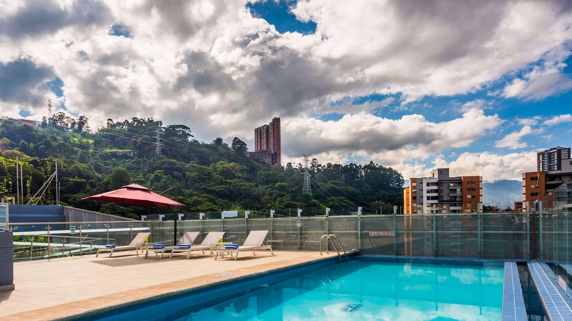 Hotel La Quinta By Wyndham Medellin