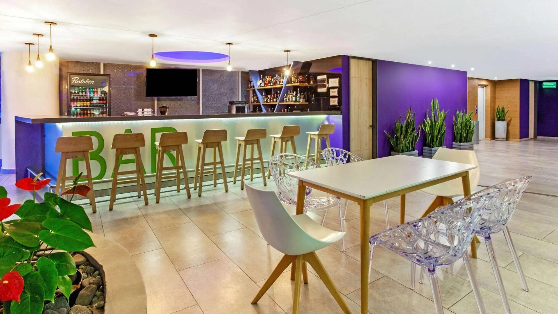 La Quinta By Wyndham Medellin Colombia